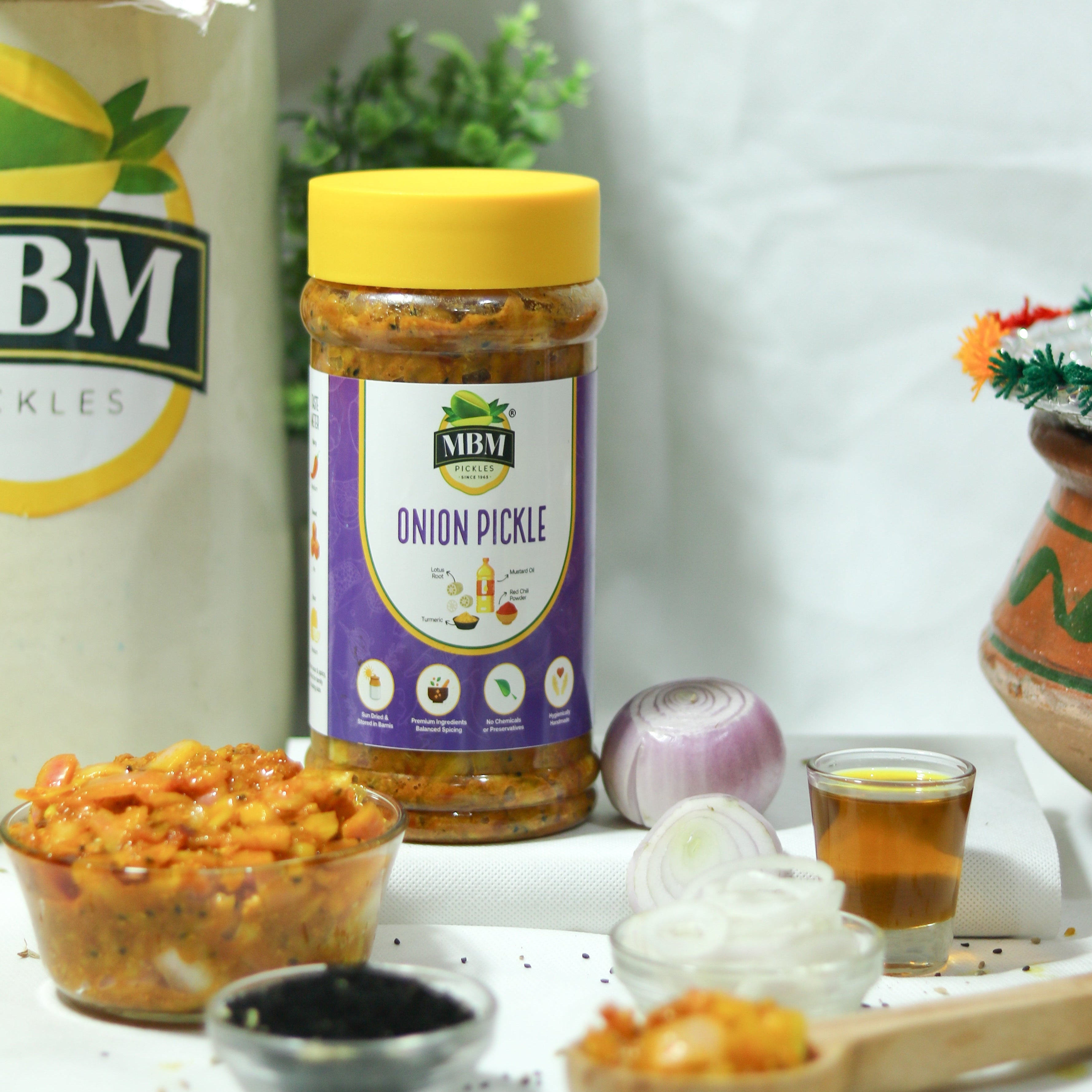 Onion Achar    پیاز اچار